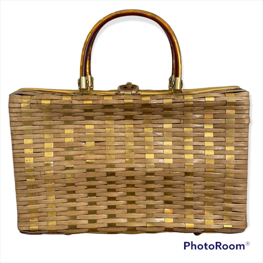 Beautiful Vintage Lucite Vinyl Wicker Purse
